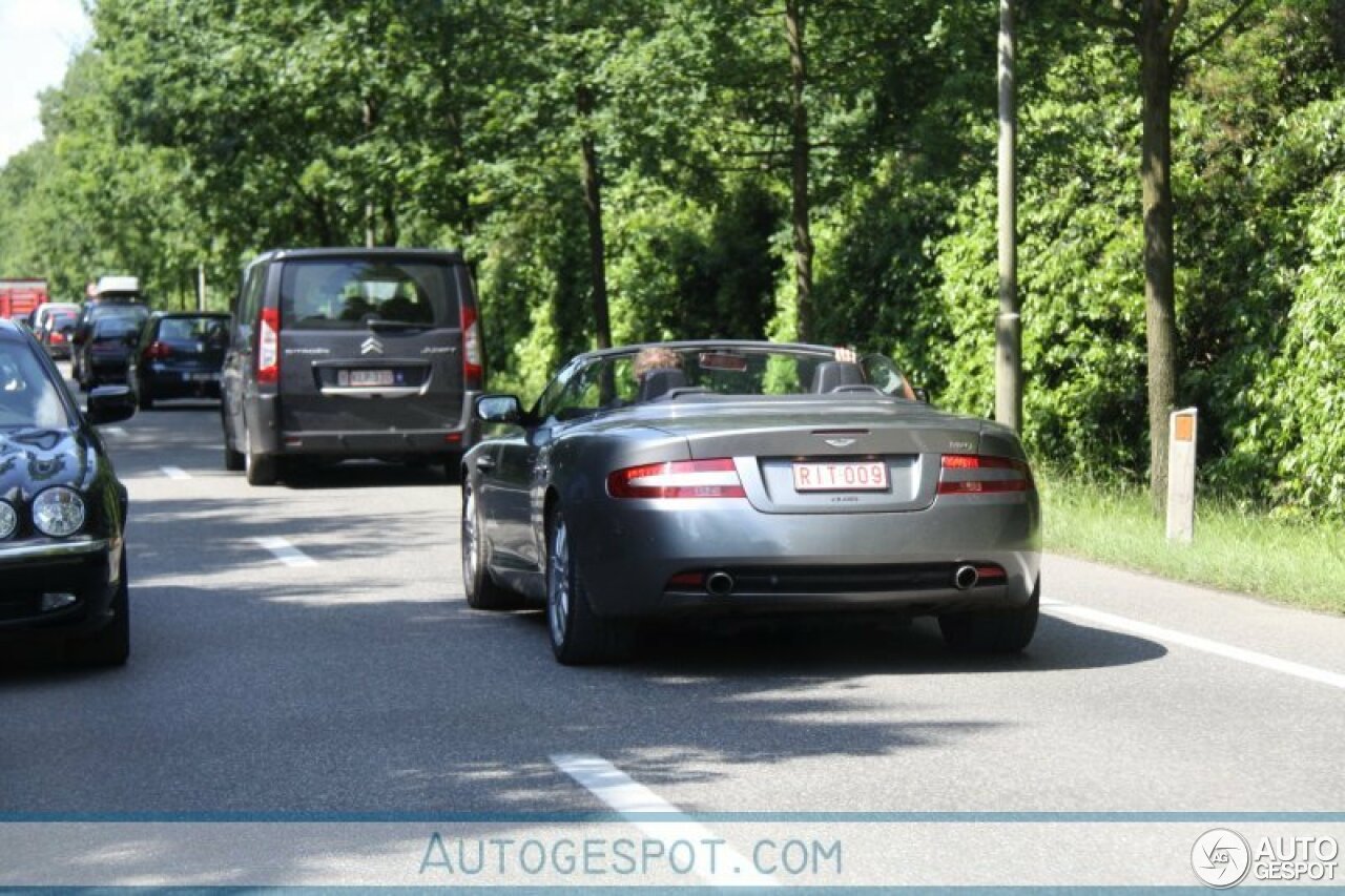 Aston Martin DB9 Volante