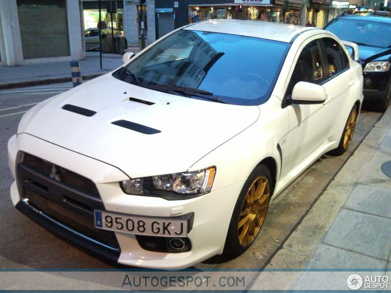 Mitsubishi Lancer Evolution X