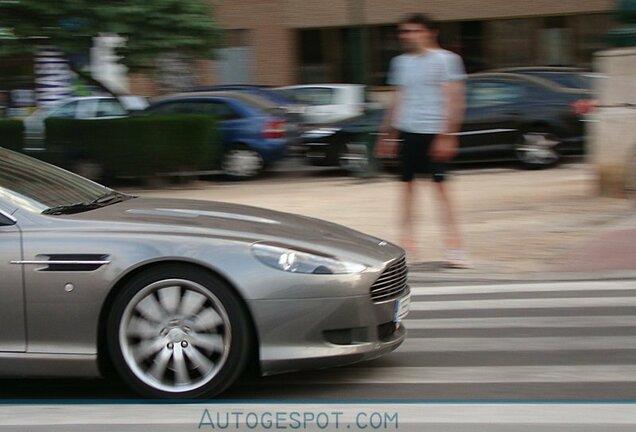 Aston Martin DB9 Volante