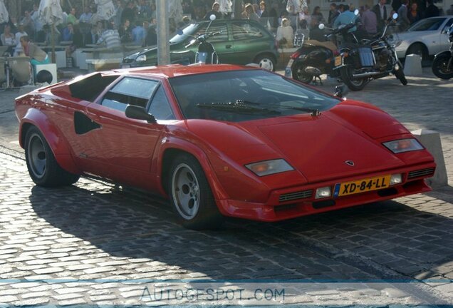 Lamborghini Countach 5000 Quattrovalvole