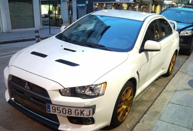 Mitsubishi Lancer Evolution X