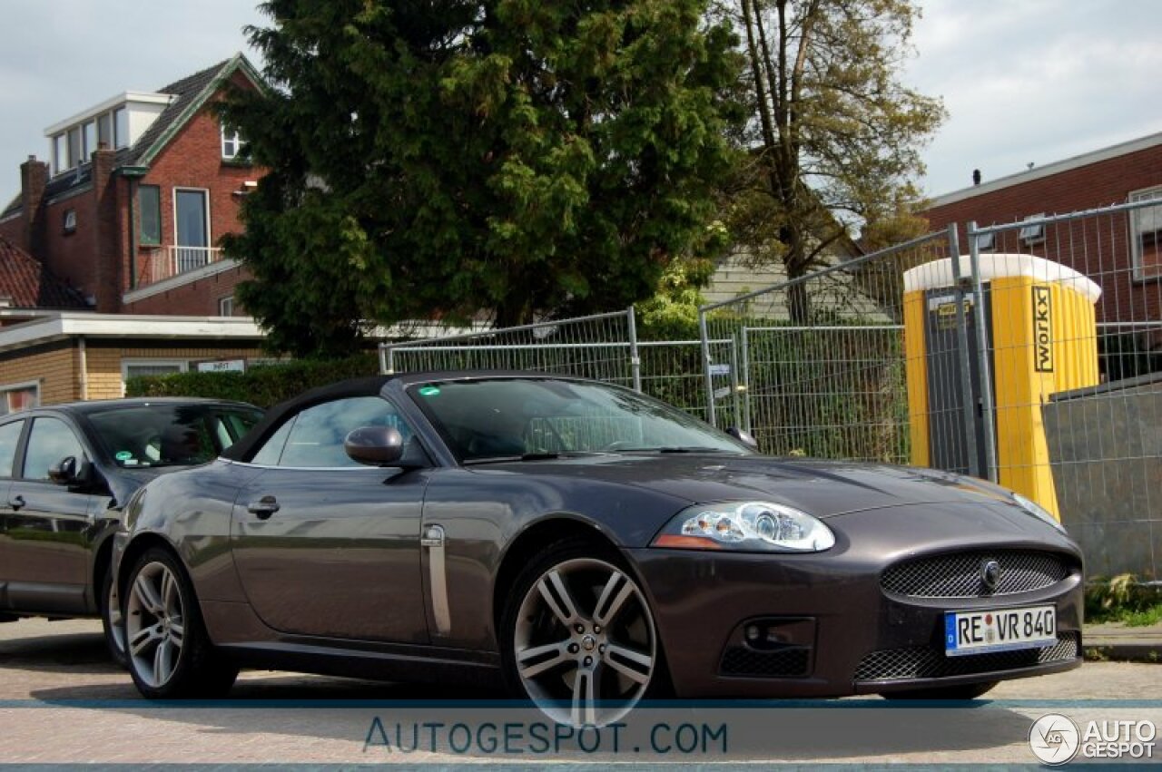 Jaguar XKR Convertible 2006