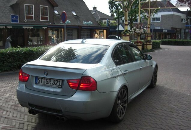 BMW M3 E90 Sedan 2009