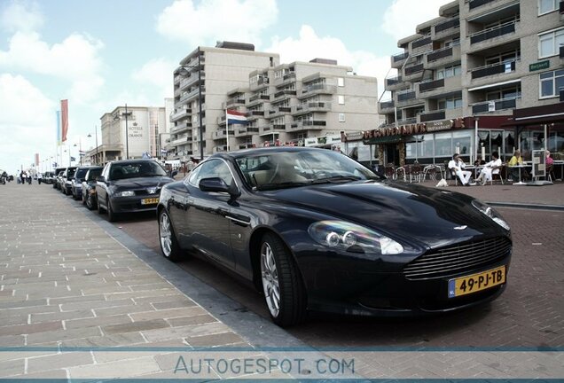 Aston Martin DB9