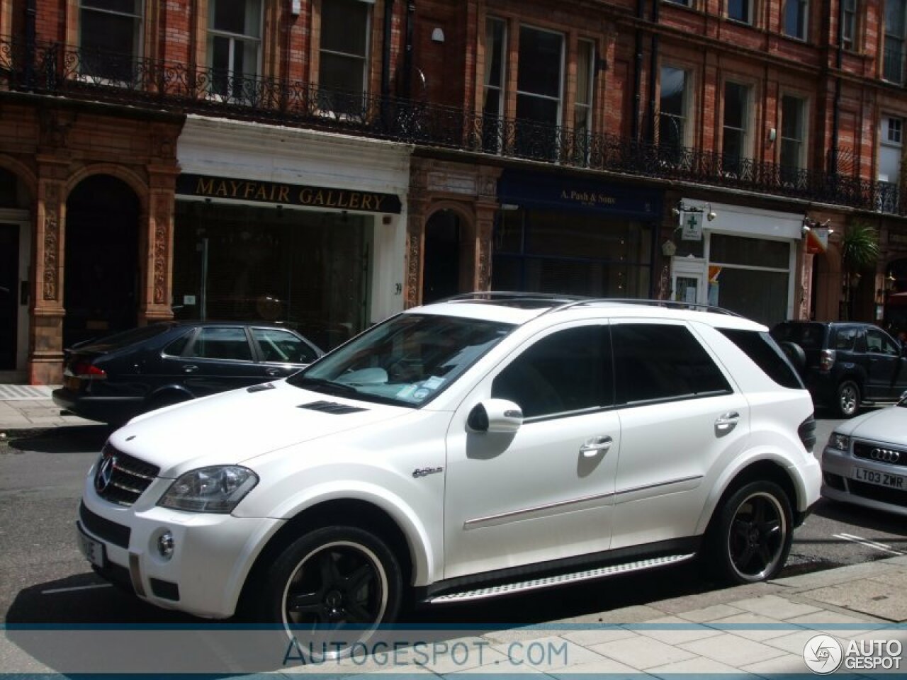 Mercedes-Benz ML 63 AMG W164