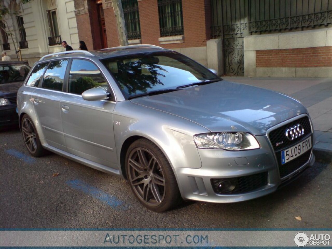 Audi RS4 Avant B7