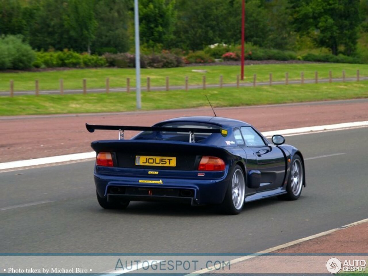 Noble M12 M400