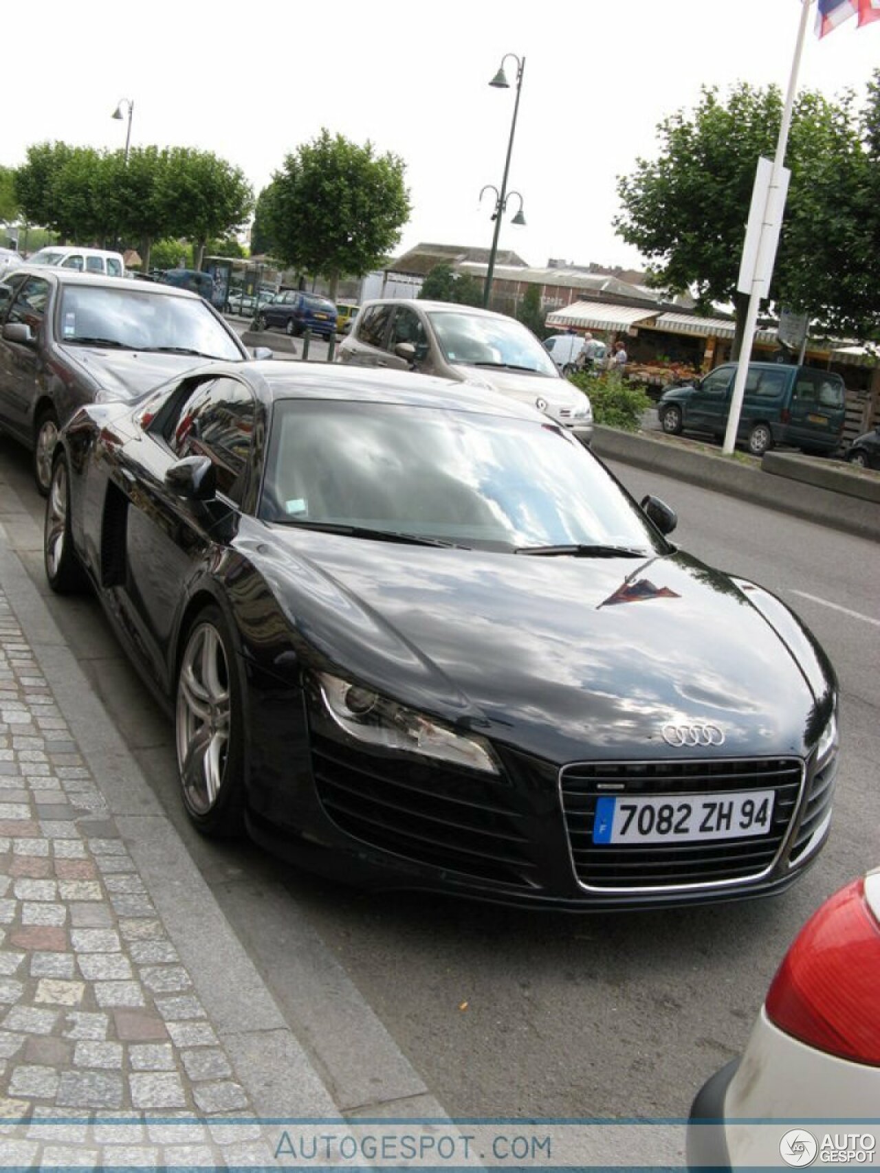 Audi R8