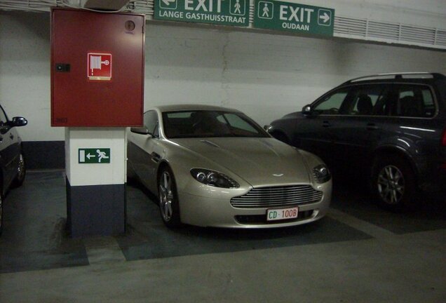 Aston Martin V8 Vantage