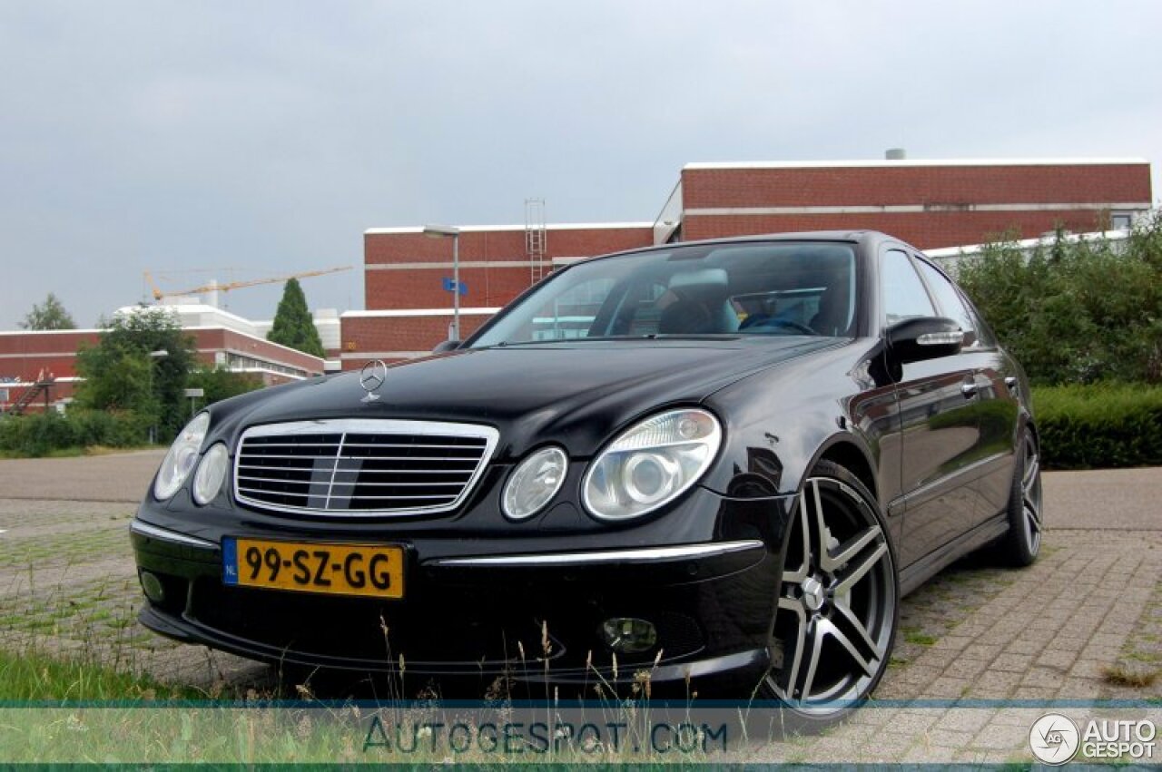 Mercedes-Benz E 55 AMG