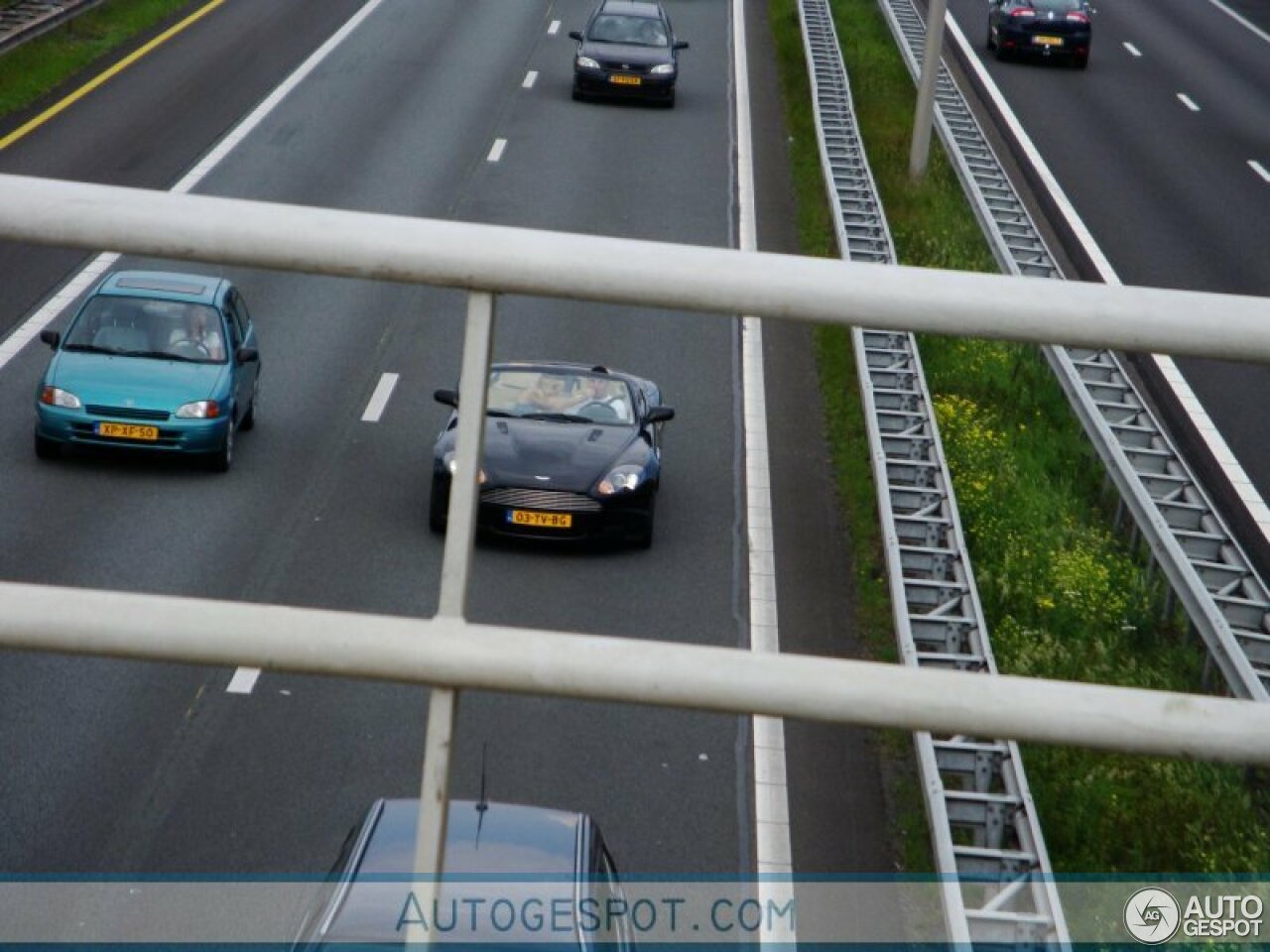 Aston Martin DB9 Volante