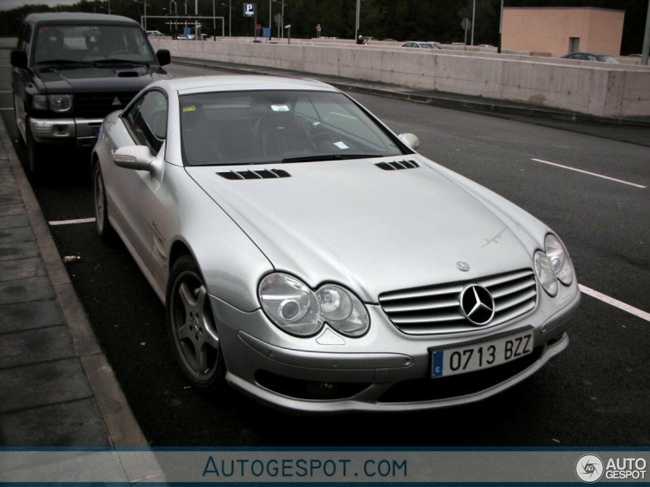 Mercedes-Benz SL 55 AMG R230