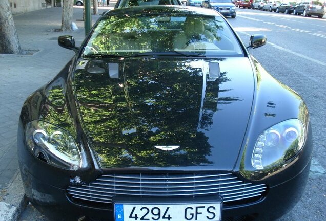 Aston Martin V8 Vantage