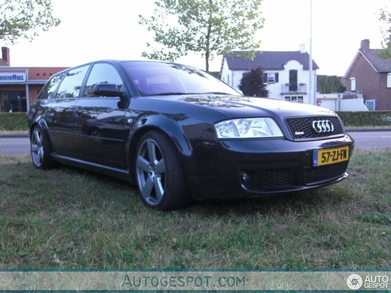 Audi RS6 Plus Avant C5