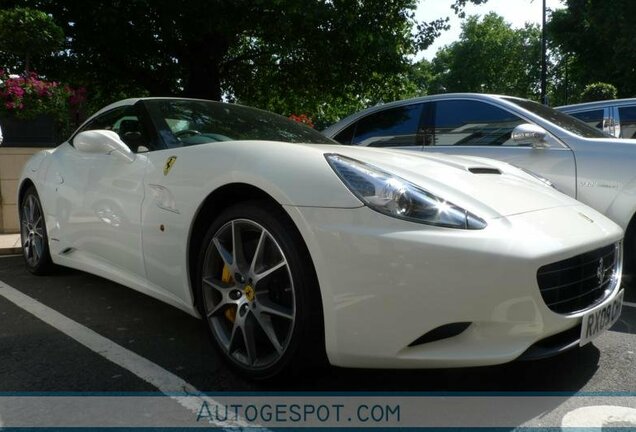 Ferrari California