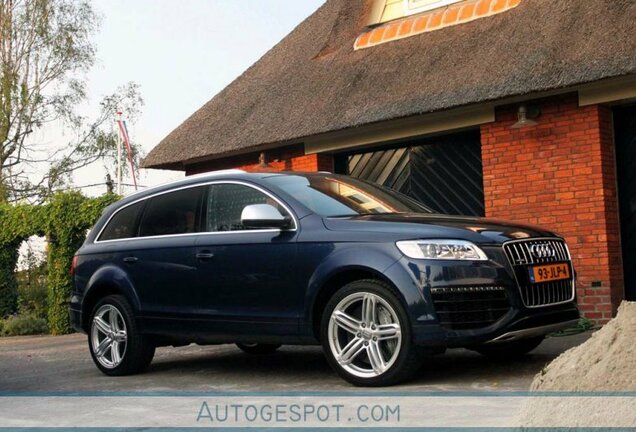 Audi Q7 V12 TDI