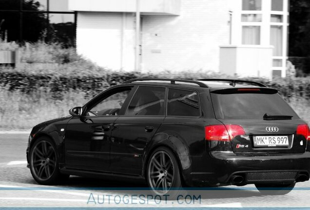 Audi RS4 Avant B7