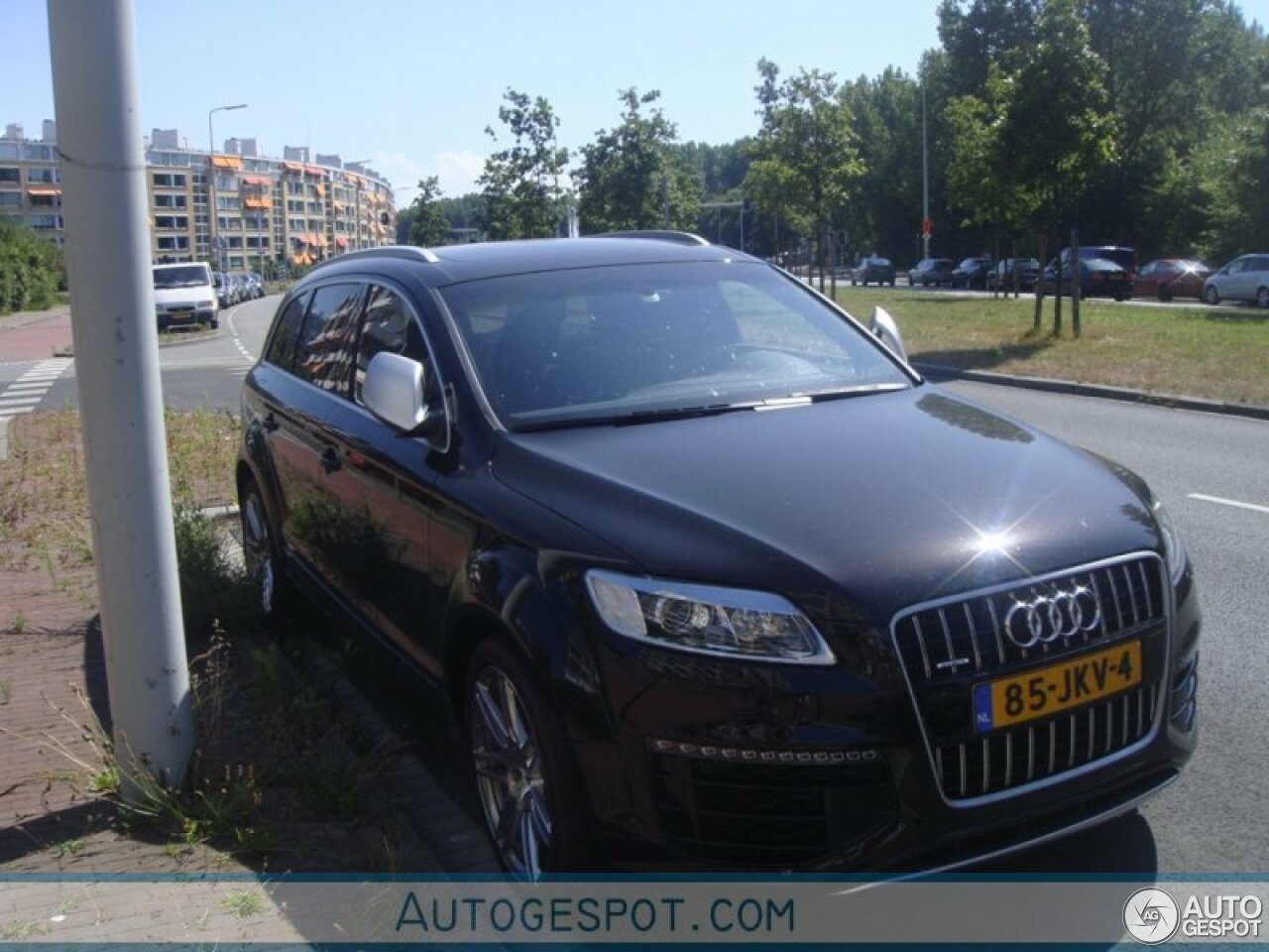 Audi Q7 V12 TDI