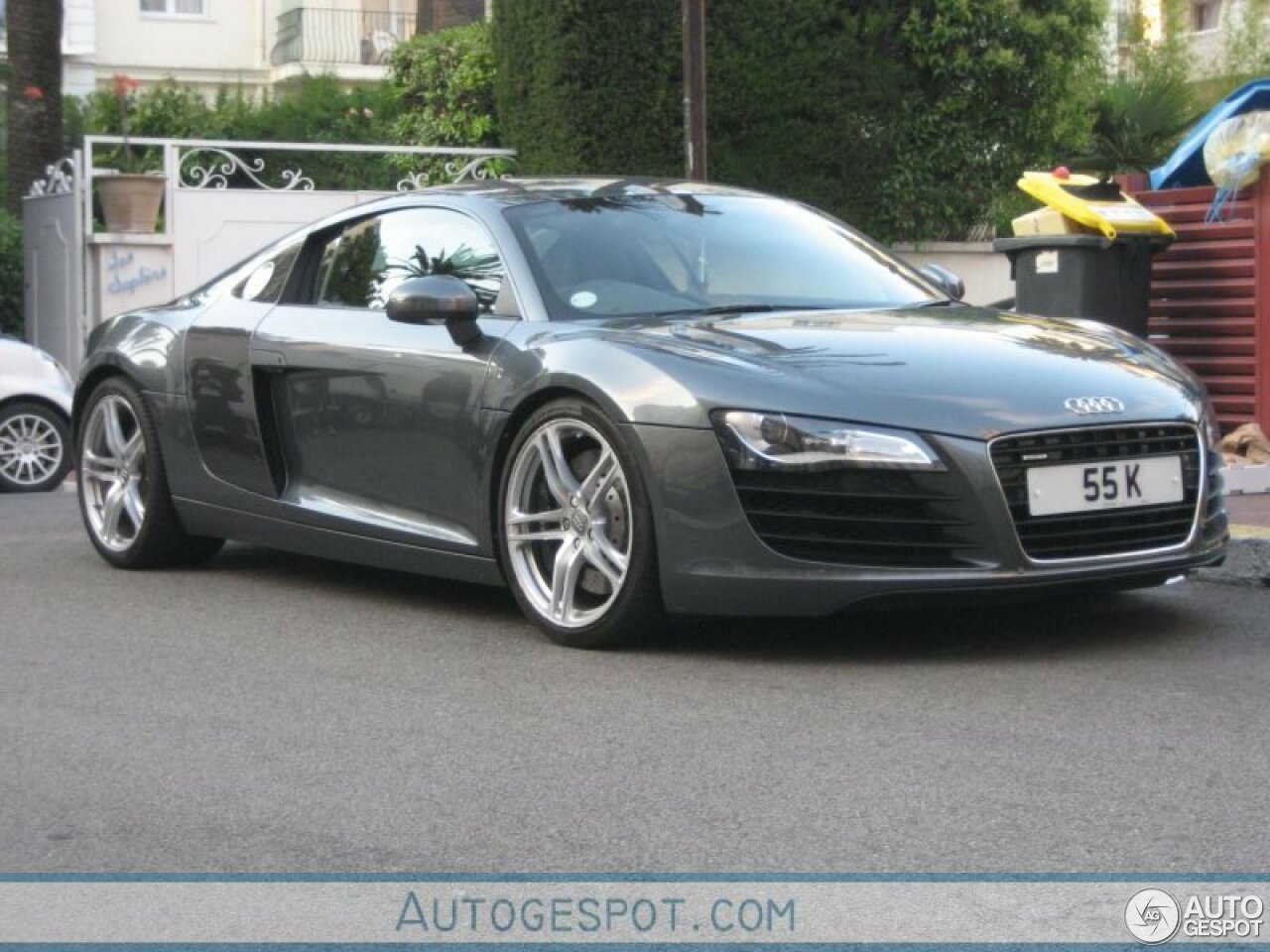 Audi R8