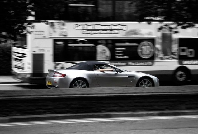 Aston Martin V8 Vantage Roadster