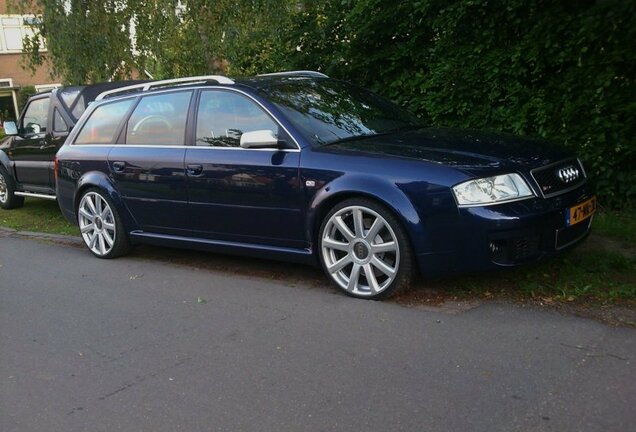 Audi RS6 Avant C5