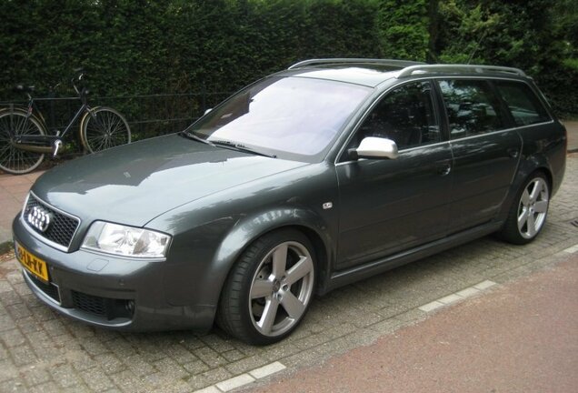 Audi RS6 Avant C5