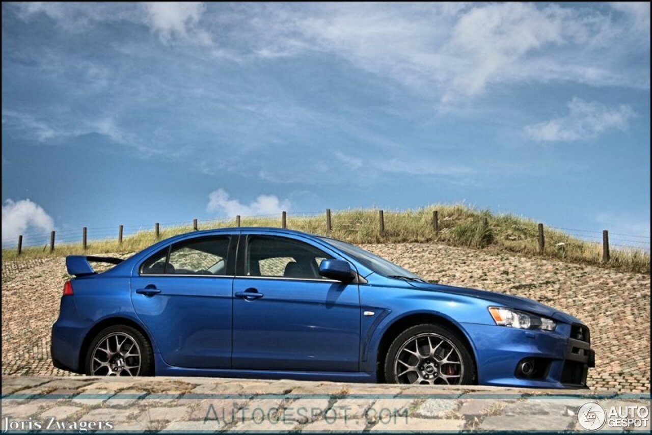 Mitsubishi Lancer Evolution X MR