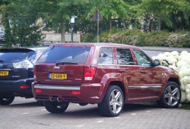 Jeep Grand Cherokee SRT-8 2005