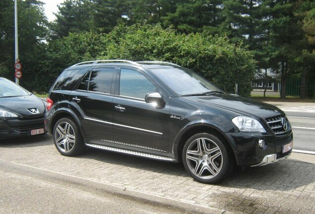 Mercedes-Benz ML 63 AMG W164 2009