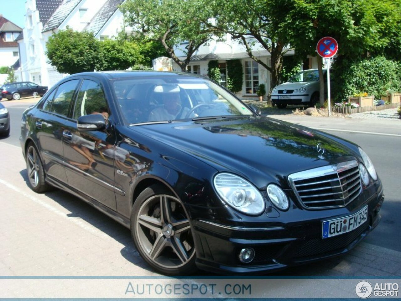 Mercedes-Benz E 63 AMG