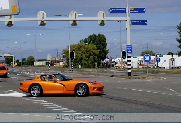 Dodge Viper RT/10 1996