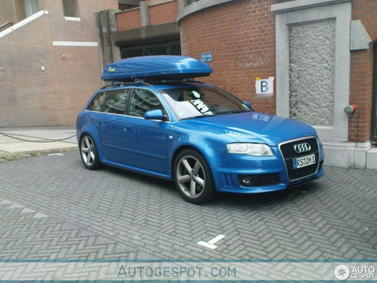 Audi RS4 Avant B7