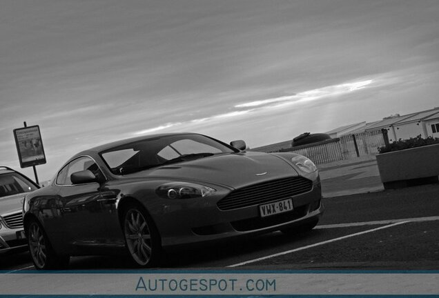 Aston Martin DB9