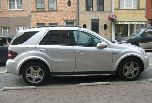 Mercedes-Benz ML 63 AMG W164