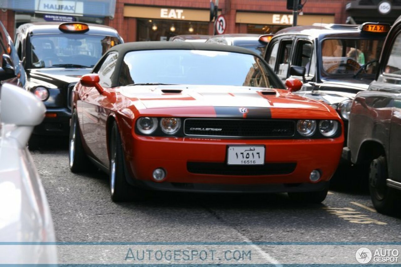 Dodge Challenger SRT-8