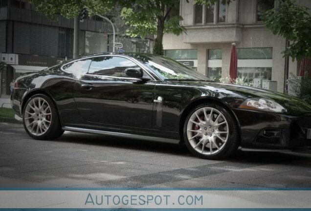 Jaguar XKR-S