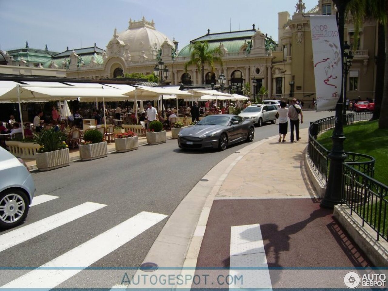 Aston Martin DBS