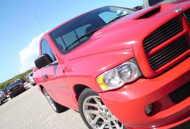 Dodge RAM SRT-10