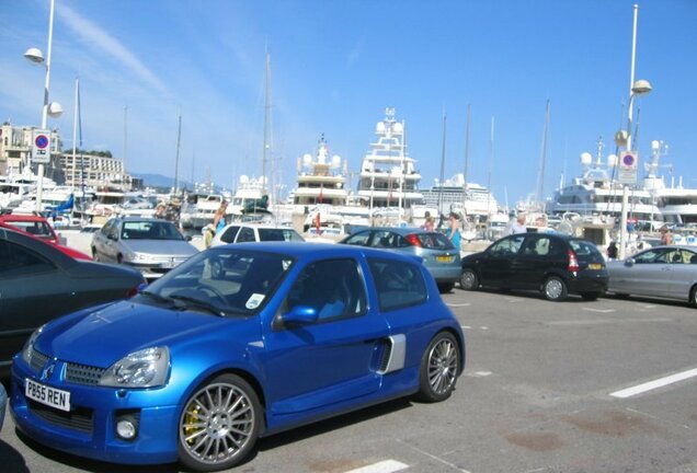 Renault Clio V6 Phase II