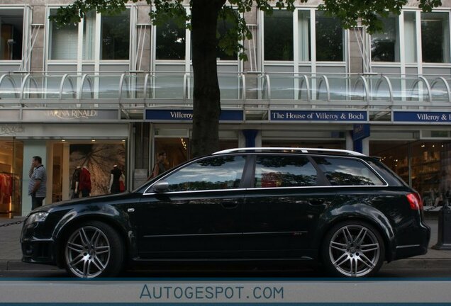 Audi RS4 Avant B7