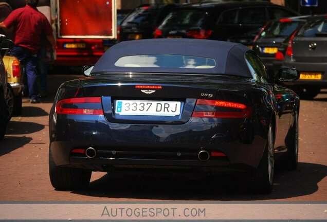 Aston Martin DB9 Volante