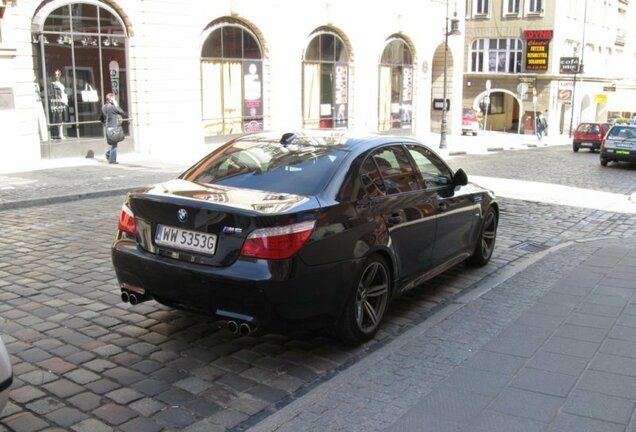 BMW M5 E60 2005