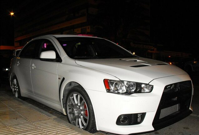 Mitsubishi Lancer Evolution X