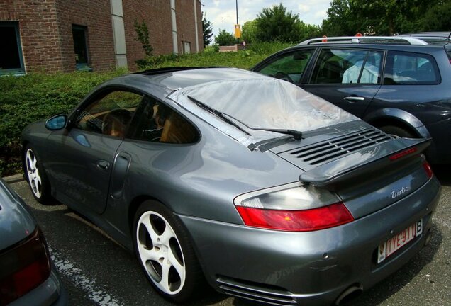 Porsche 996 Turbo