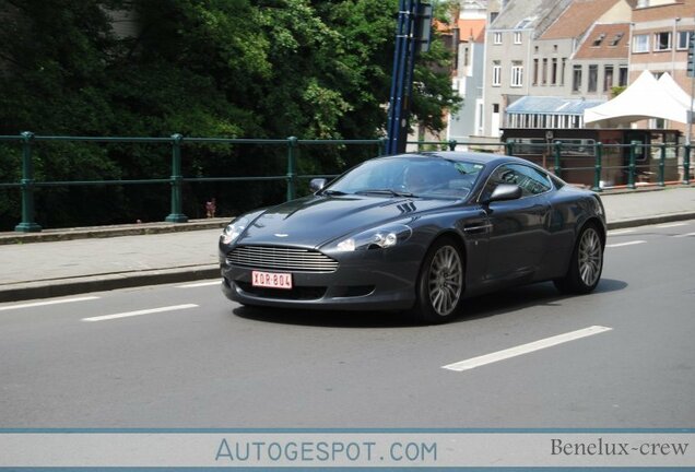 Aston Martin DB9