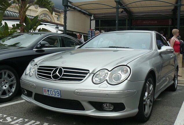 Mercedes-Benz CLK 55 AMG