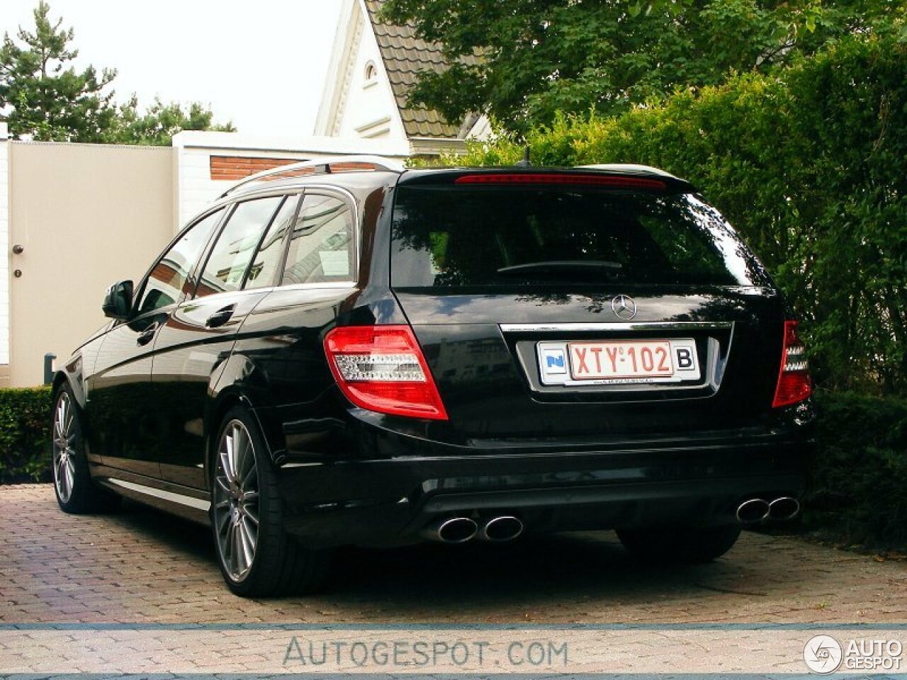 Mercedes-Benz C 63 AMG Estate