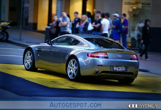 Aston Martin V8 Vantage