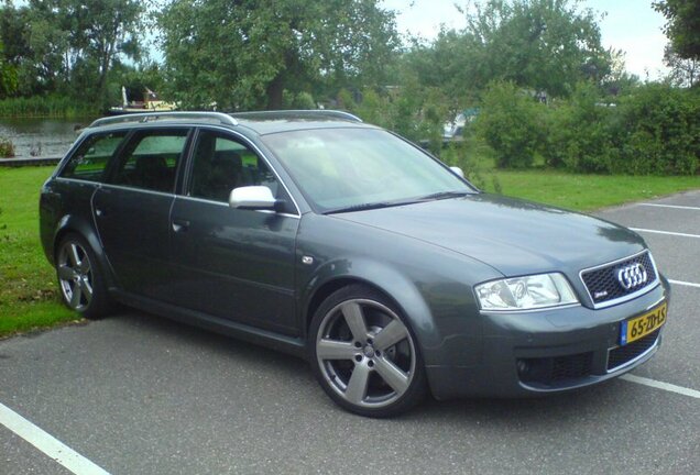 Audi RS6 Avant C5