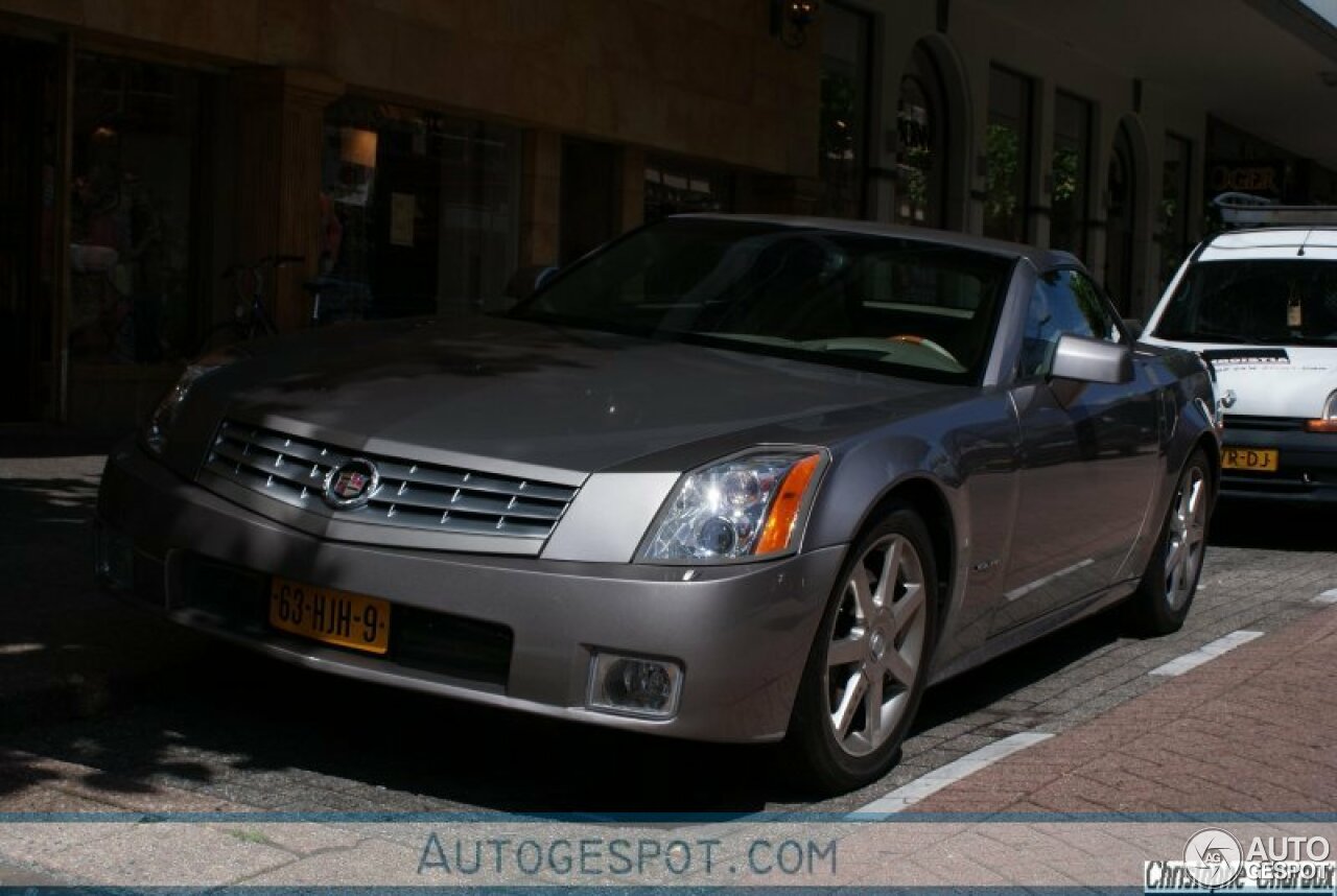 Cadillac XLR